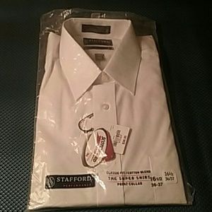 Stafford performance classic fit shirt 16.5 36-37